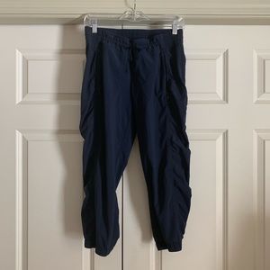 Athleta cropped La Viva pant